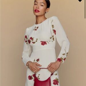 NWT Reformation LAKEN dress SIZE 4